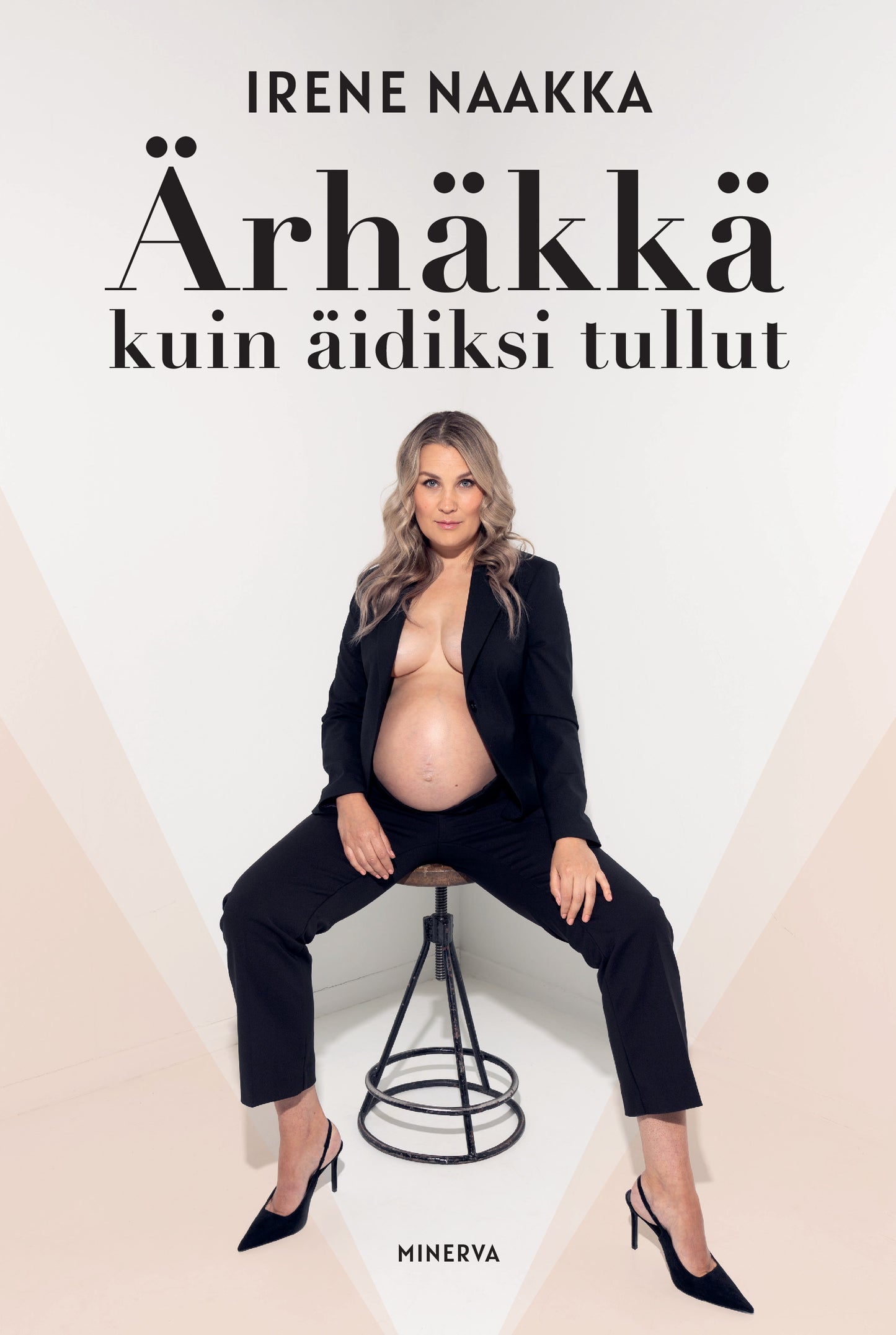 Ärhäkkä kuin äidiksi tullut – E-bok