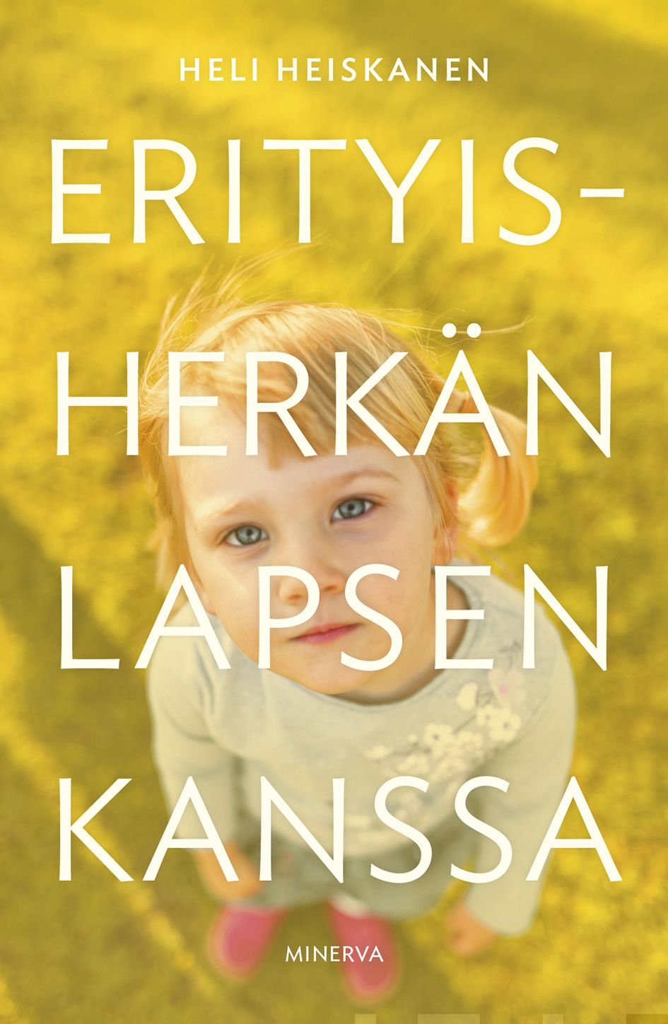 Erityisherkän lapsen kanssa – E-bok