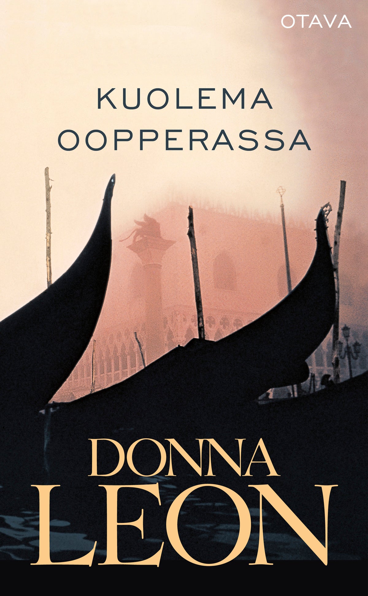 Kuolema oopperassa – E-bok