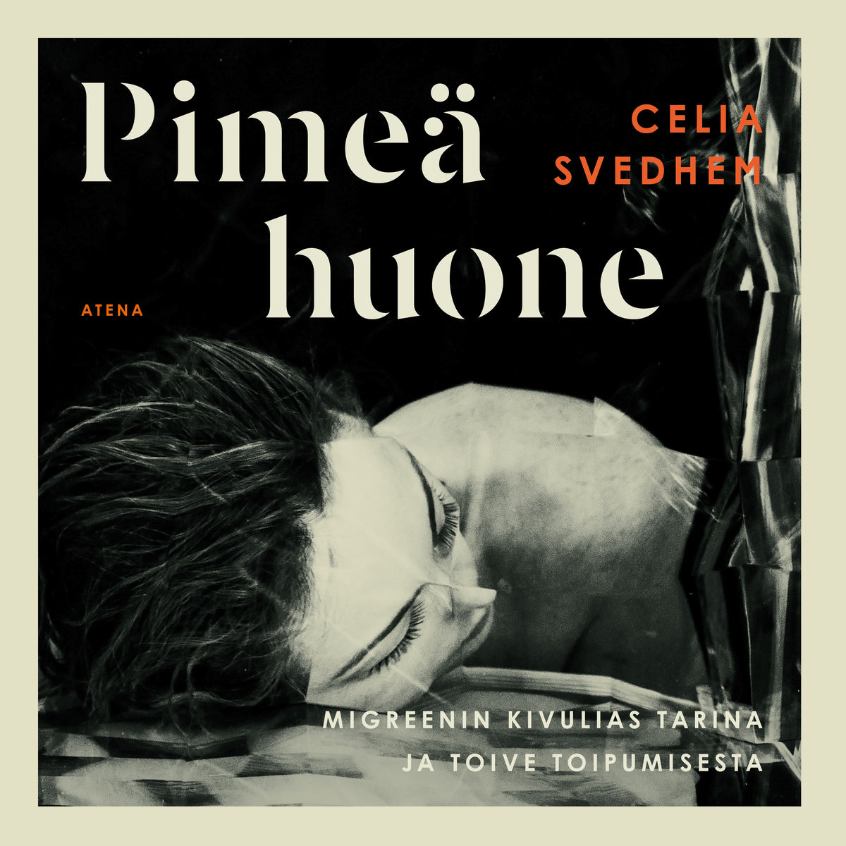 Pimeä huone – Ljudbok