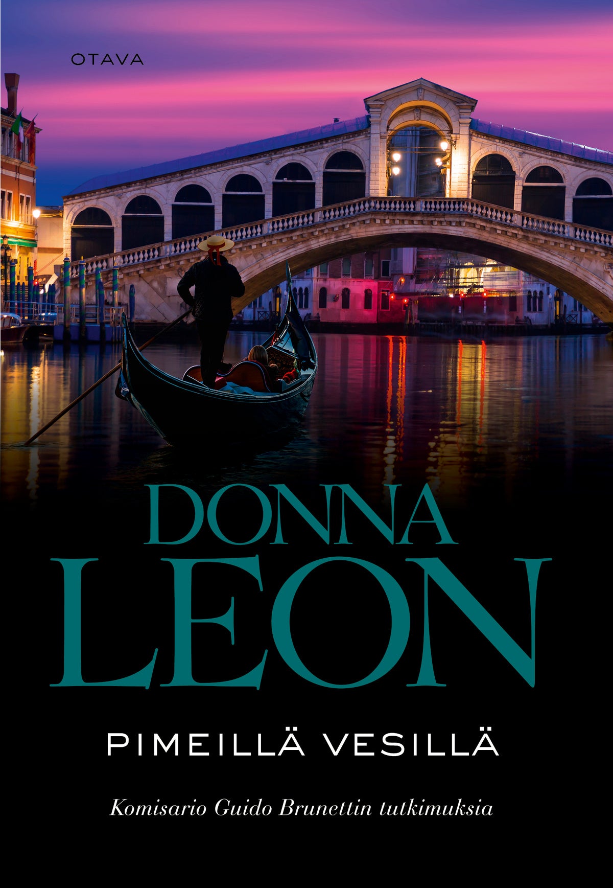 Pimeillä vesillä – E-bok