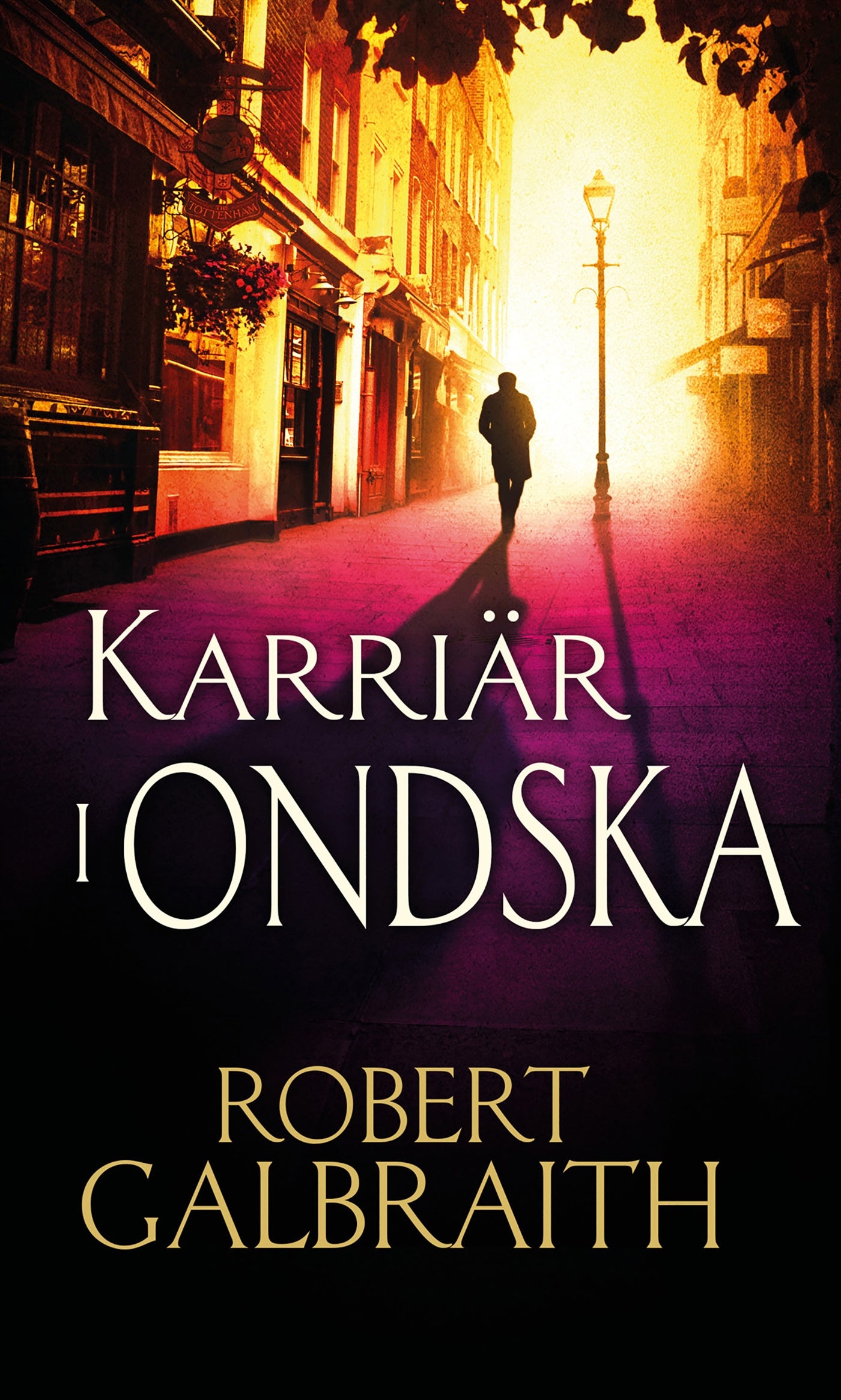 Karriär i ondska – E-bok