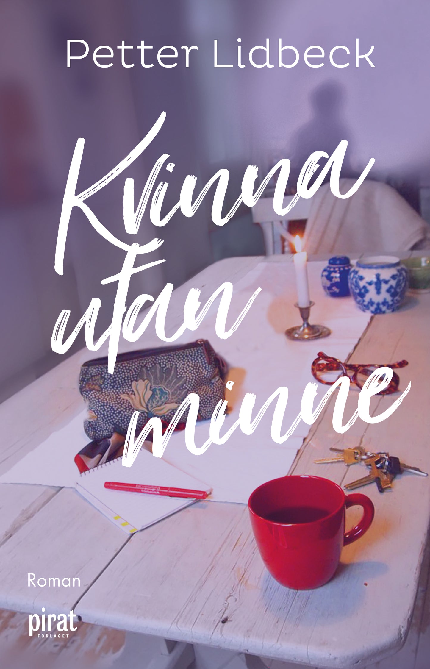 Kvinna utan minne – E-bok