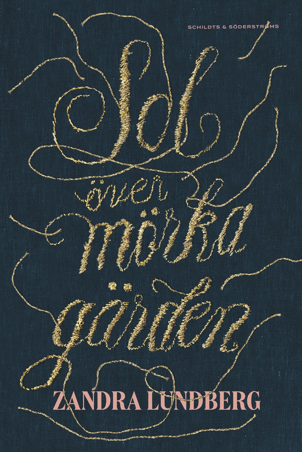 Sol över mörka gärden – E-bok