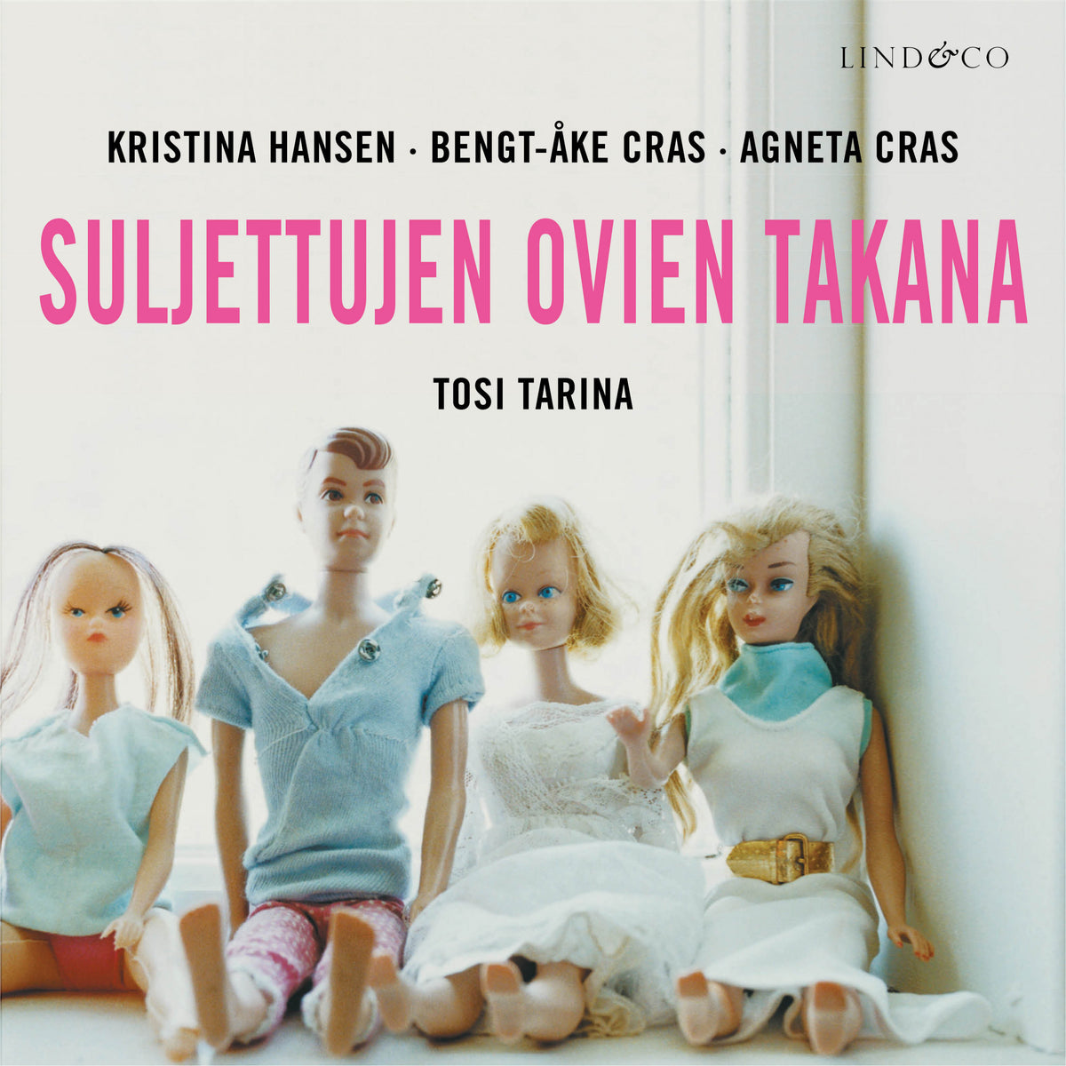 Suljettujen ovien takana – Ljudbok